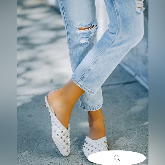 VICI Studded Mule Women’s Slip on Shoe in Ivory 8.5 - Picture 7 of 8
